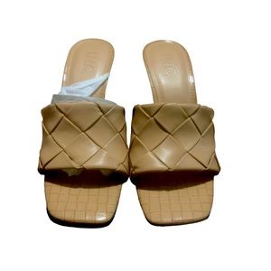 Square heel sandals. Gorgeous tan color. Never worn. Size 7